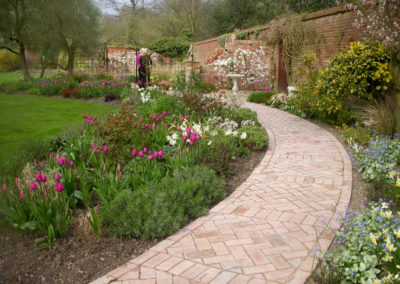 Garden path